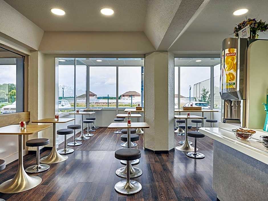 ibis budget Santeny