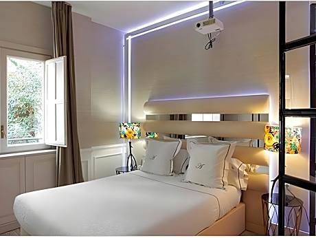 ApartaSuites Satellite by Abalu Hotels