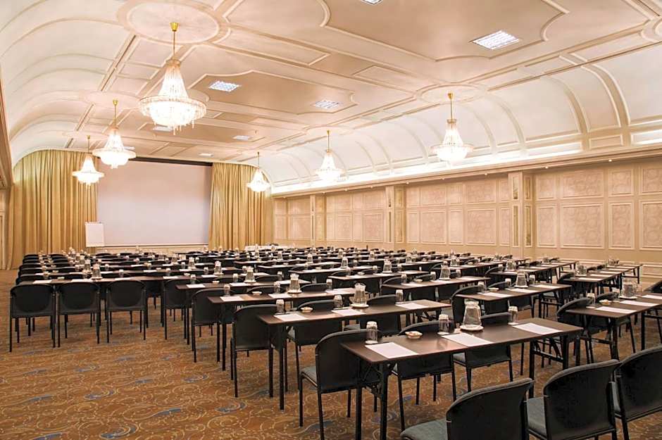 Southern Sun Elangeni & Maharani