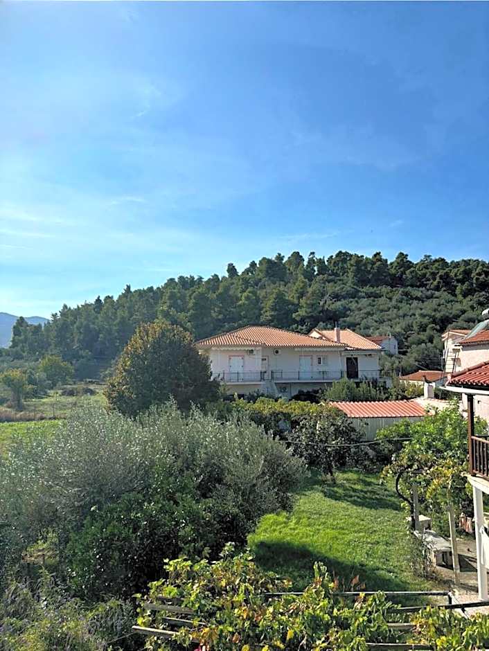 Marias Apartments