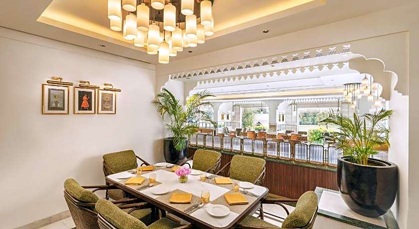 Tajview, Agra - IHCL SeleQtions (A Taj InnerCircle Hotel)