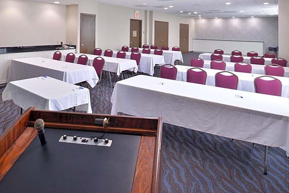 Elimwood Hotel, A Ramada by Wyndham