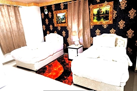 Standard Double room - King (2 Adults)