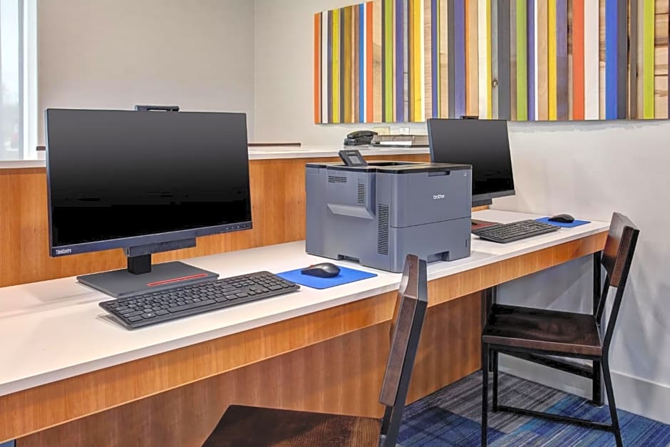 Holiday Inn Express Hotel and Suites Katy By IHG