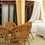 Arys Lagoon Bungalow & Hotel