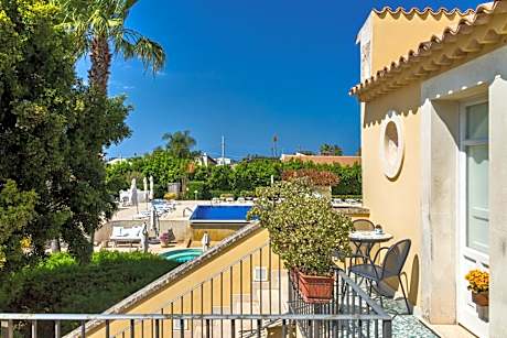 Hotel Caiammari