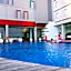 HARRIS Hotel & Conventions Gubeng