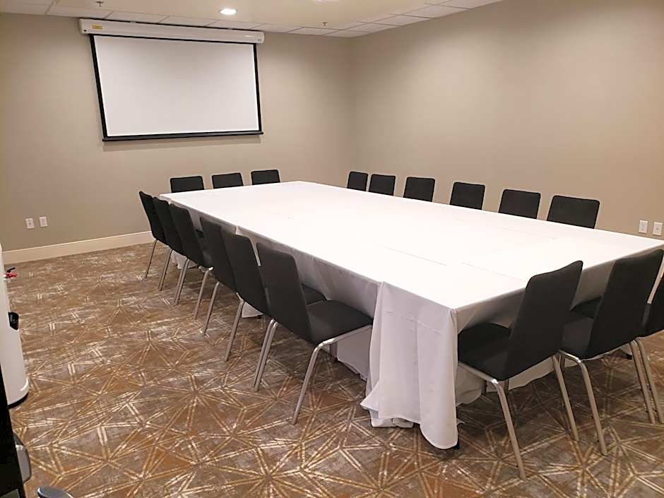 Holiday Inn Tacoma Mall By IHG