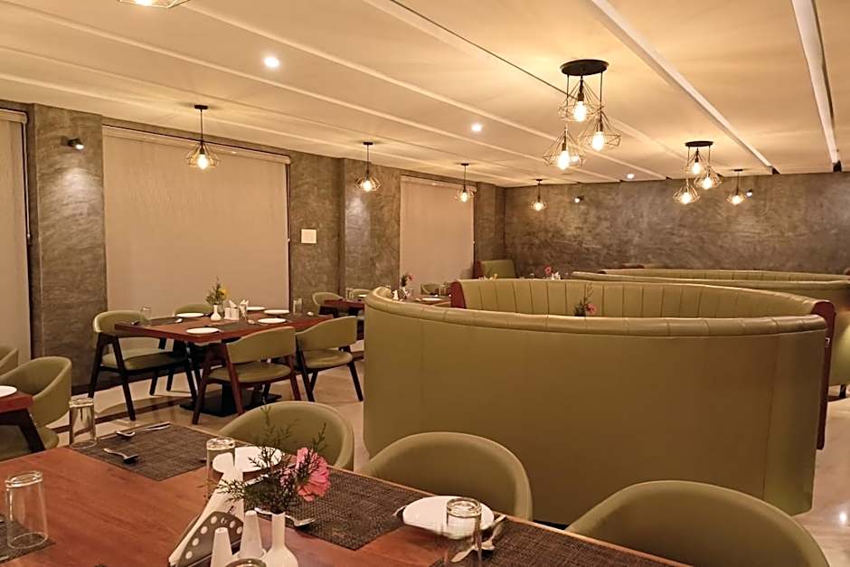 Hotel Preethi Classic Towers