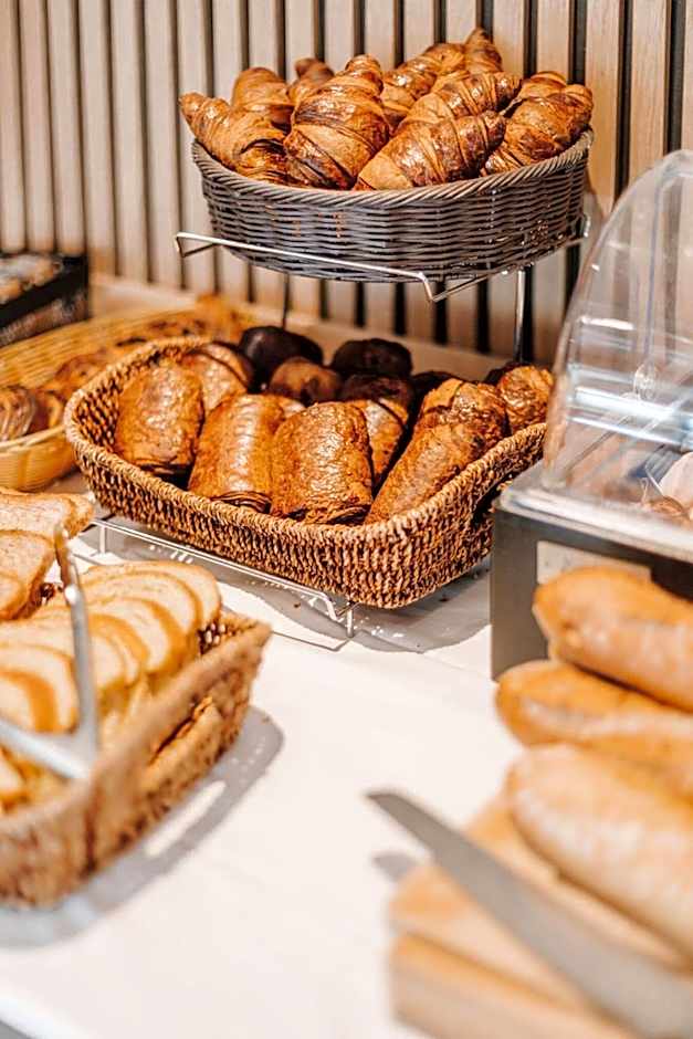 Kyriad Deauville - St Arnoult