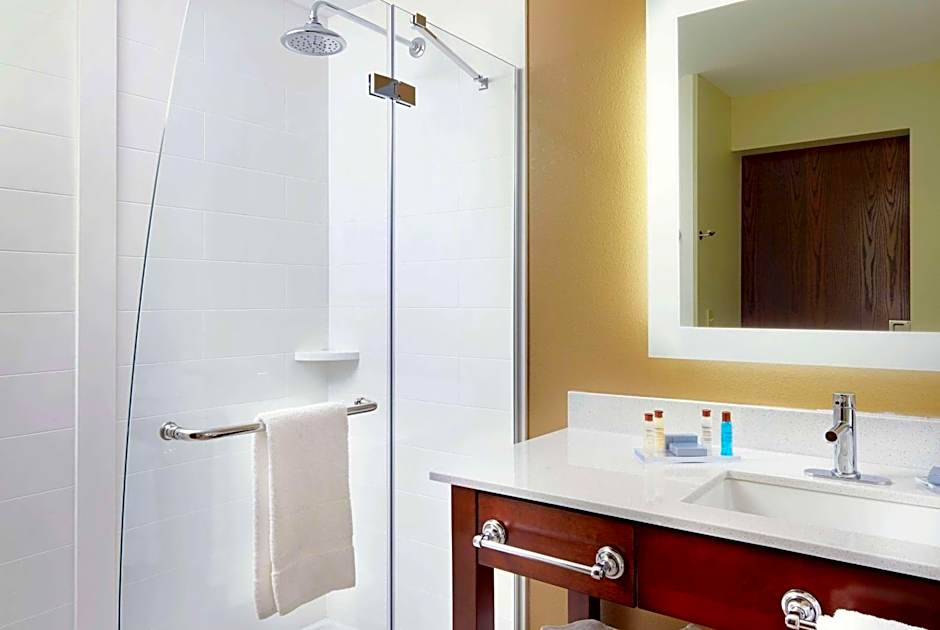 Hawthorn Suites by Wyndham Wheeling Triadelphia at Highlands