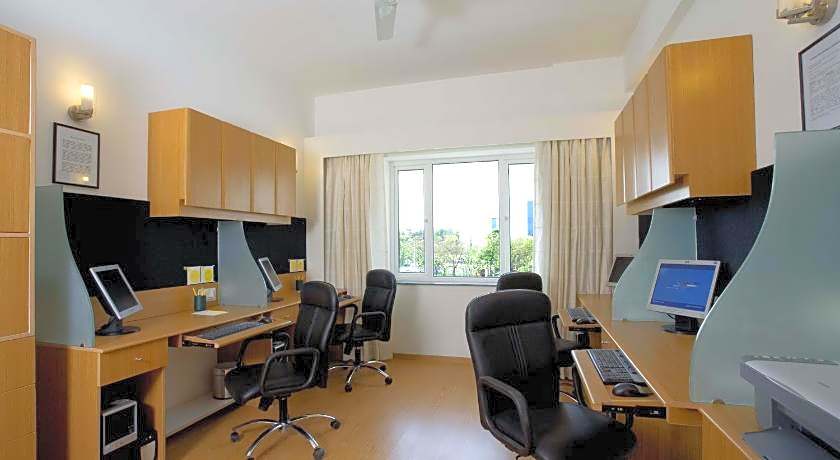 Lemon Tree Hotel Hinjawadi