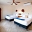 Hotel & Suites El Moro