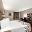 Red Roof Inn & Suites Newnan