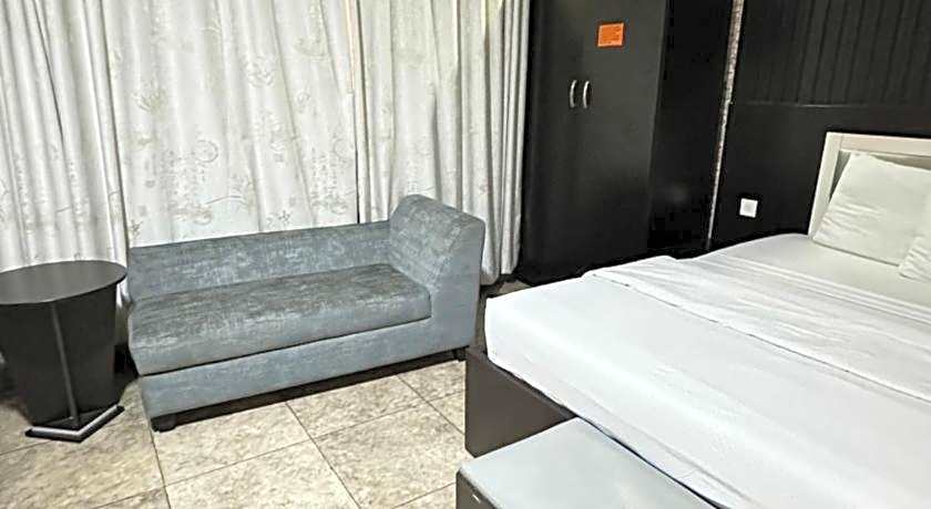 Msquare Hotel GRA