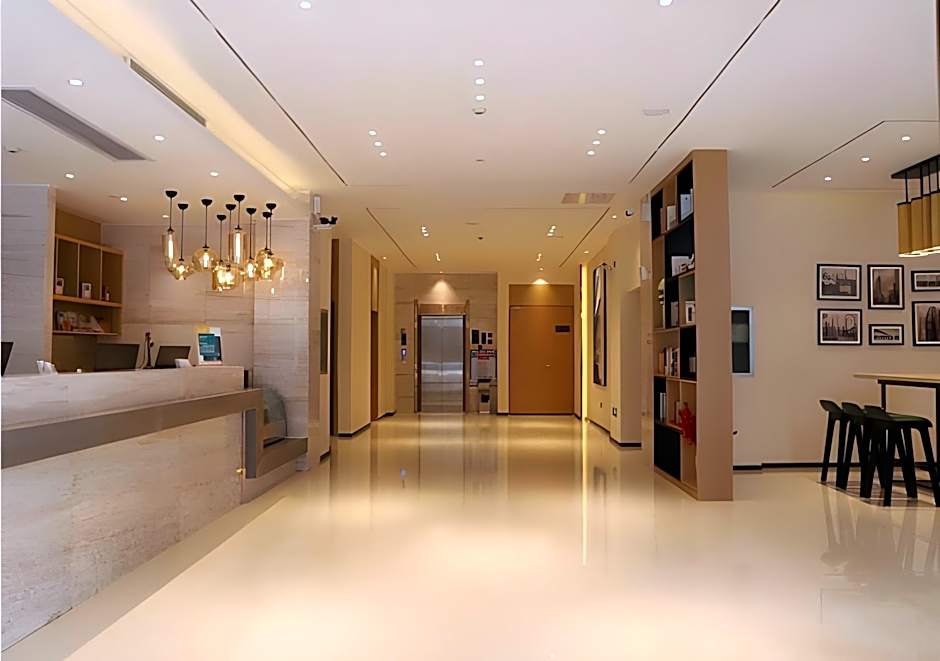 City Comfort Inn Fengshan Hongjun Road
