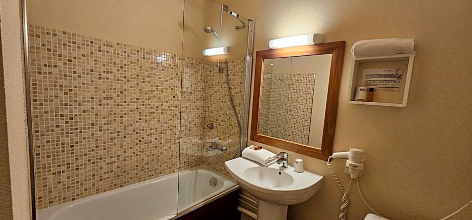 The Originals City, Hôtel Solana, Niort Est