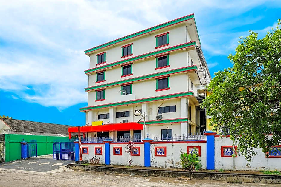 OYO Life 2820 Hotel Perdana Syariah