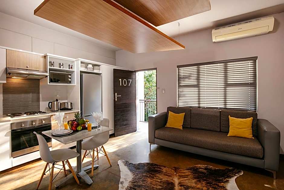 Akanani Apartments