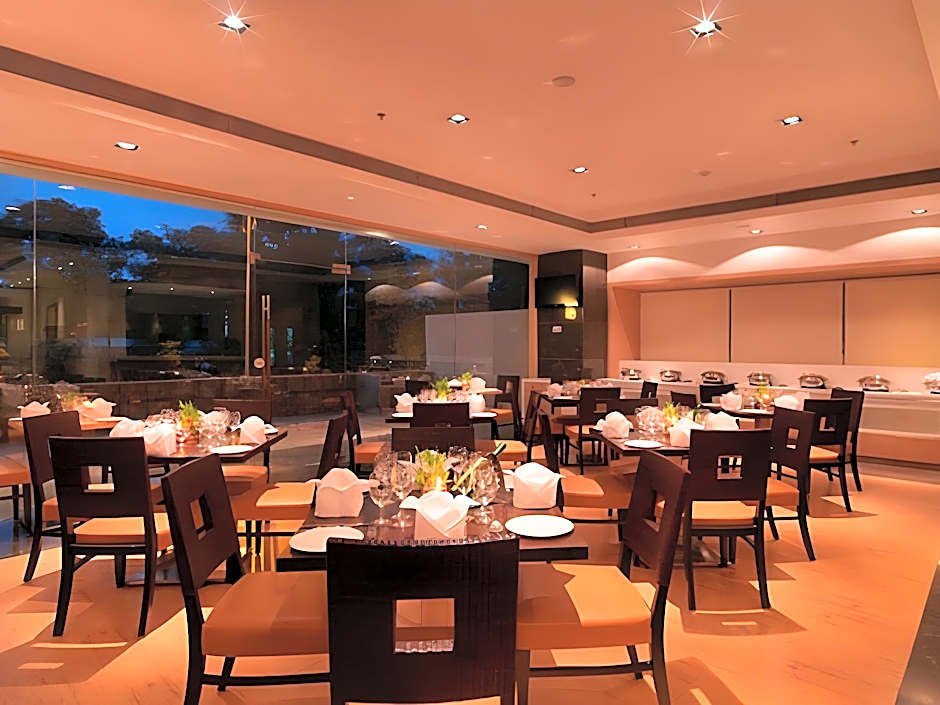 Spree - Shivai Hotel