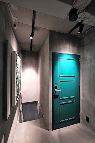 Twin Room with Shared Bathroom
