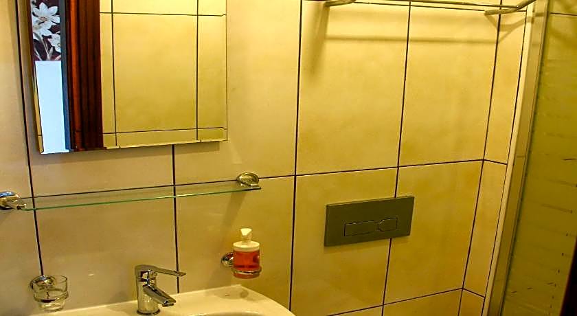 Limon Otel