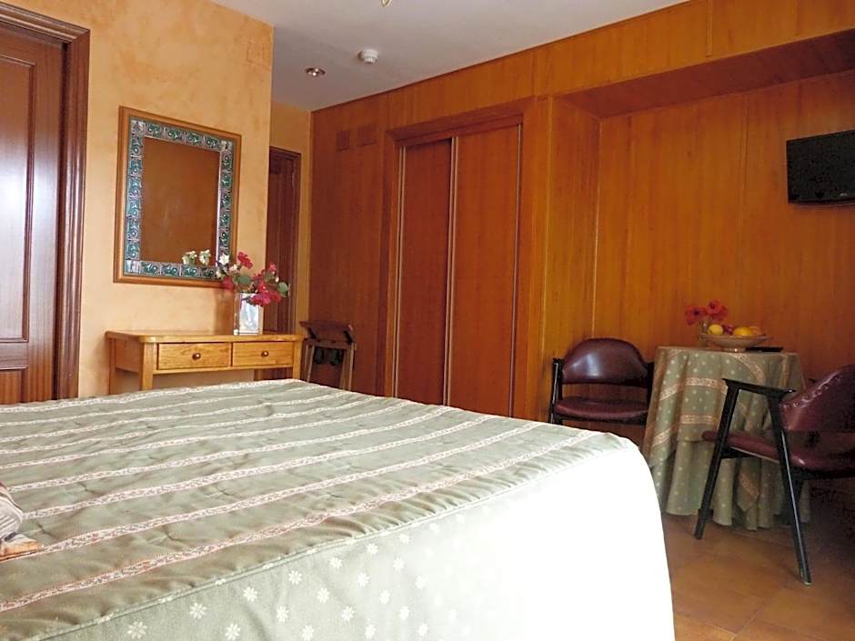 Hotel Esther