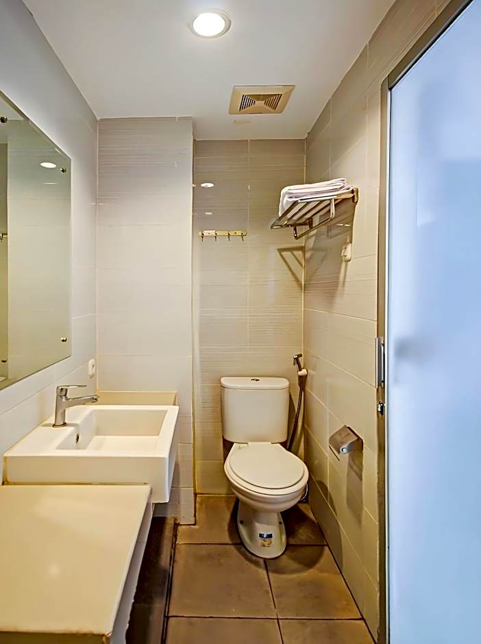 Super OYO 90245 Tridasa