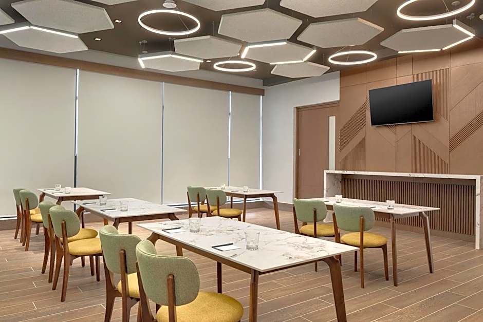 Hyatt Place Windsor