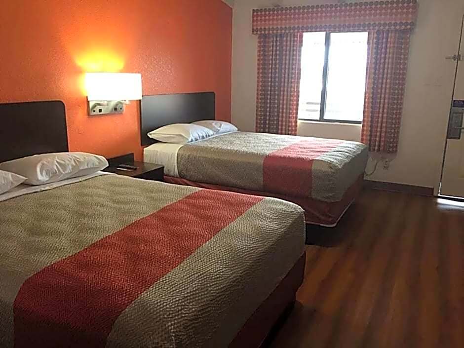 Motel 6-Waco, TX