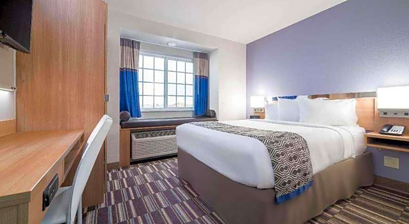 Microtel Inn & Suites By Wyndham Moorhead Fargo Area