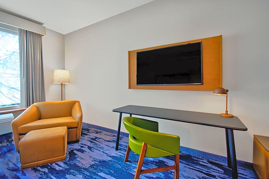 Fairfield Inn & Suites by Marriott Orlando Flamingo Crossing/Western Entrance