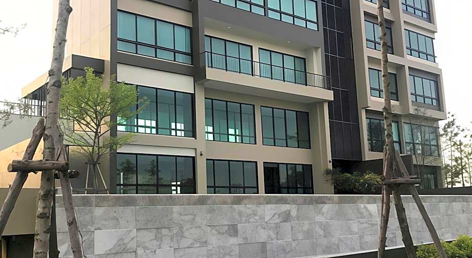 The Residence Thepkanjana