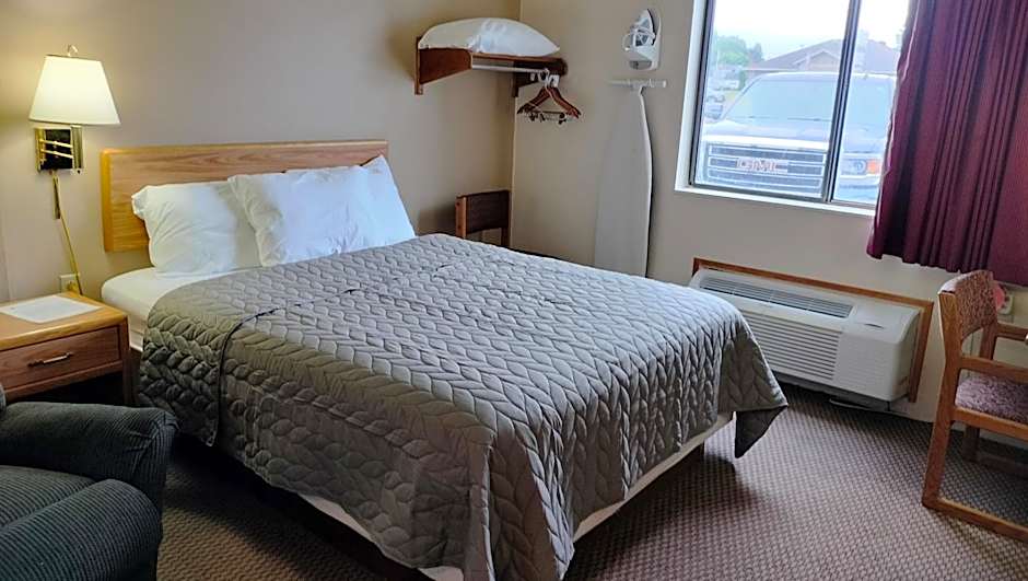 Magnuson Hotel Ironwood