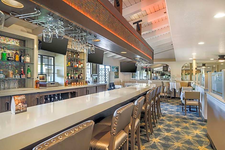 Best Western Plus Carpinteria Inn