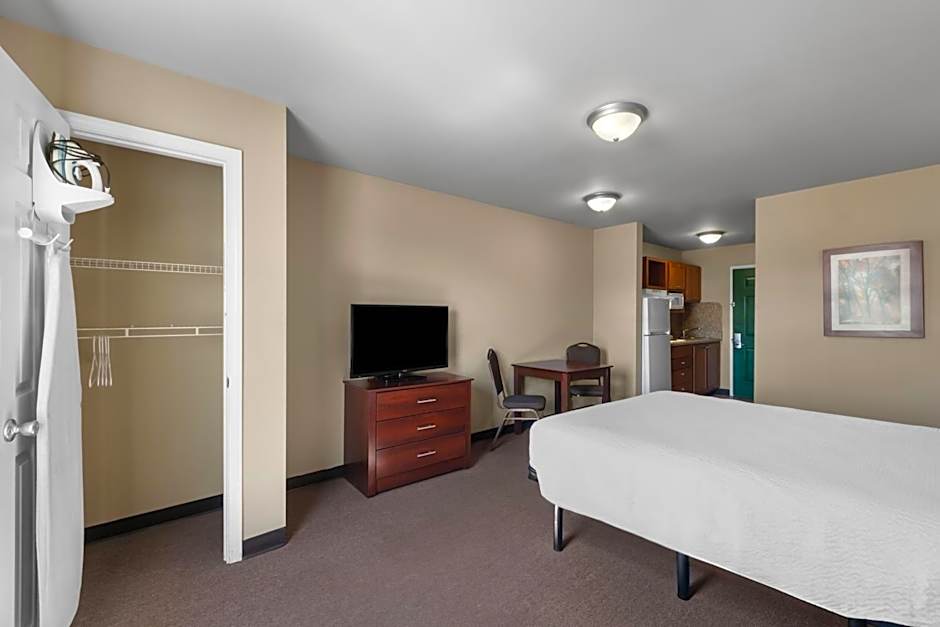 Savannah Suites Pleasanton