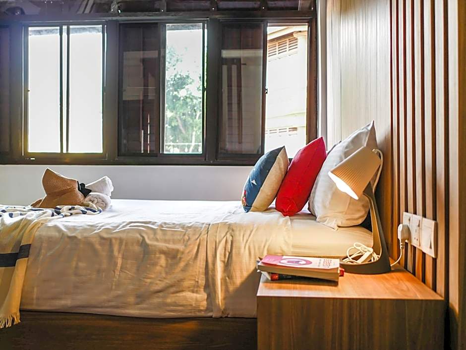 Carnarvon Antique Loft