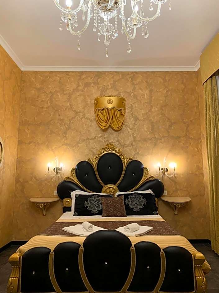 Pope's Suites