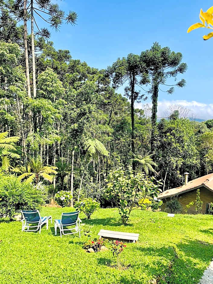 Chalé Recanto dos Pinheiros