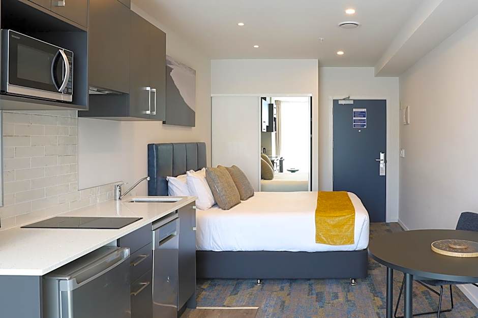 Ramada by Wyndham Wellington Taranaki Street