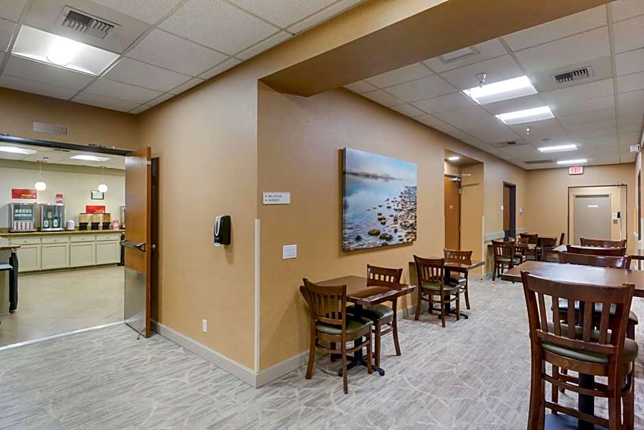 Best Western Plus Harbor Plaza And Conference Center