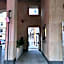 Bez Kantów Art Rooms