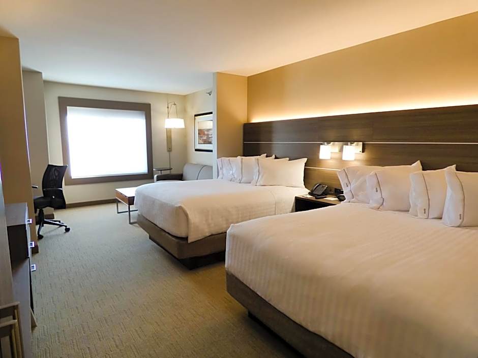 Holiday Inn Express & Suites Plymouth - Ann Arbor Area By IHG
