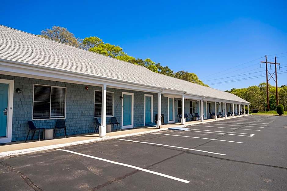 Endless Dunes, A Modern Motel