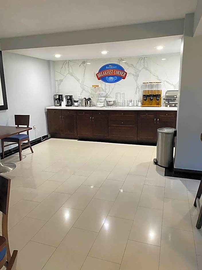 Baymont by Wyndham Odessa University Area