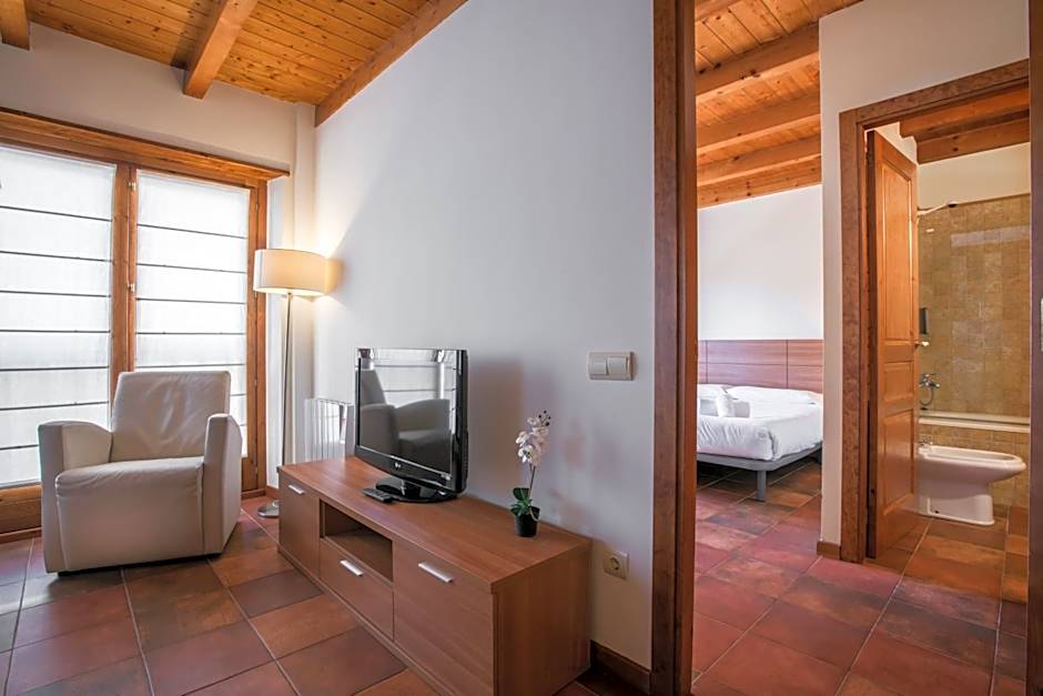 Apartamentos SNO Mont Romies Unhola