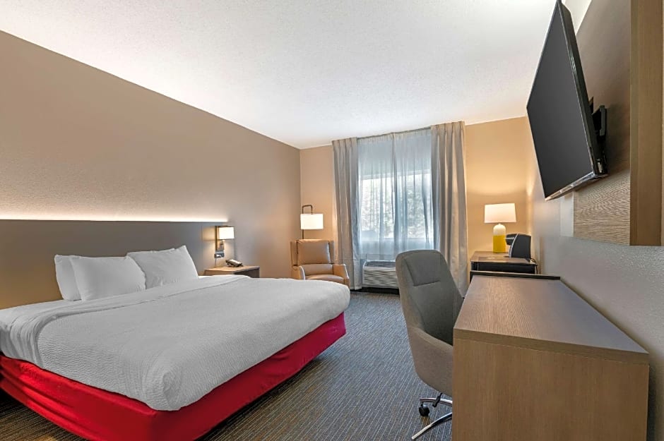 Comfort Inn & Suites