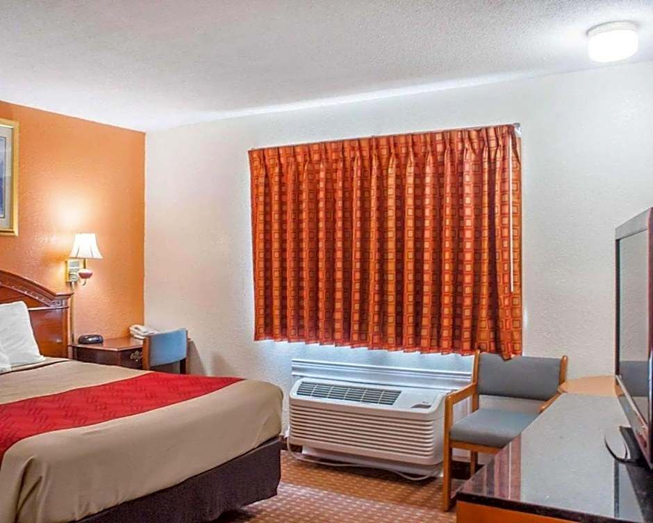 Econo Lodge Cuba