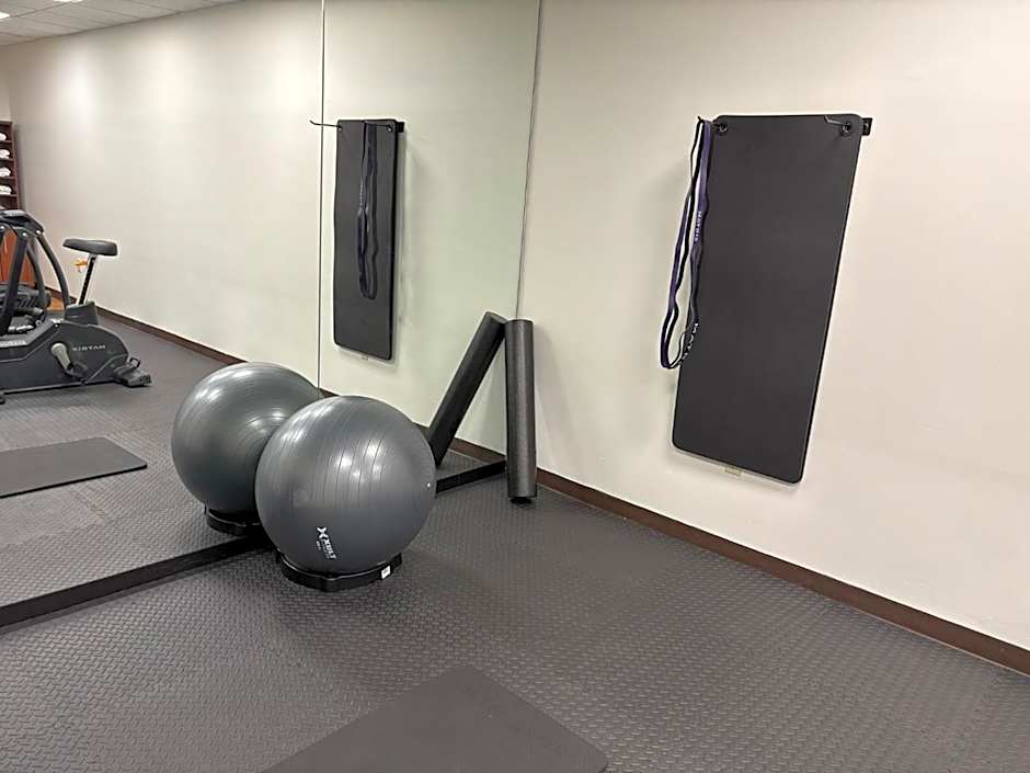 Garner Hotel Mahwah By IHG