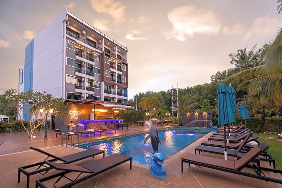 River Front Krabi Hotel